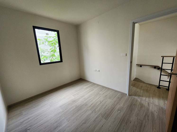Townhouse in Bangnatrad 